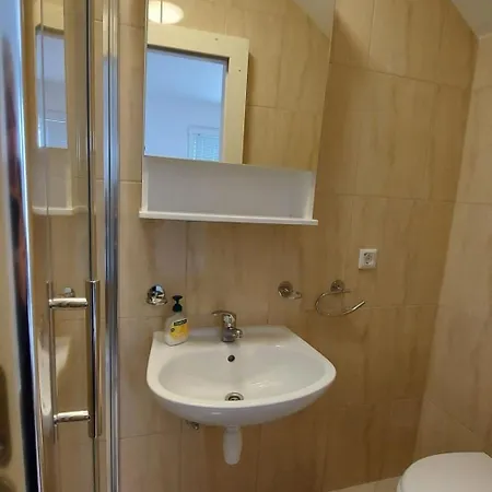 Helles Studioappartement Mit Grossem Balkon By Interhome Apartment Trogir